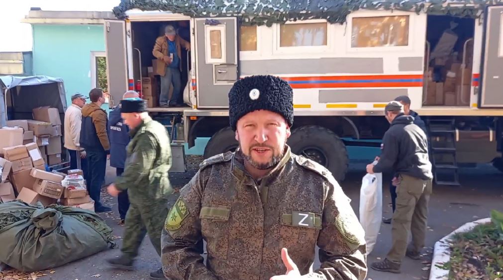 Казаки отправили груз в 15-й добровольческий отряд «Ермак» (видео)