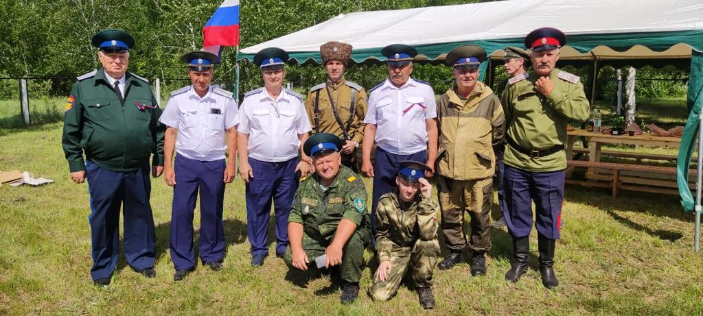 Казаки Первого отдела помогли организовать праздник в Грачёвке