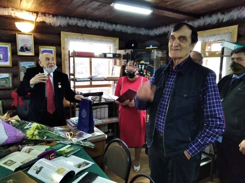 В Оренбурге открылся кабинет-музей оренбургского краеведа - казака Олега Балыкова 