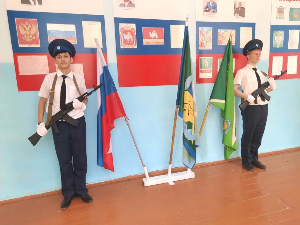 В Магнитке прошли кадетские коммунарские сборы «Казачий сполох»