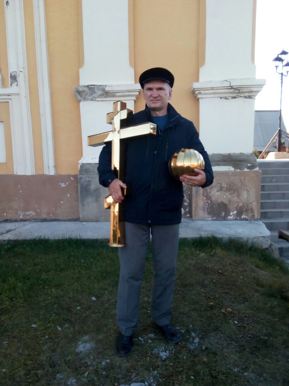 Верхнеуральские казаки поучаствовали в освящении малых куполов Свято-Никольского соборного храма