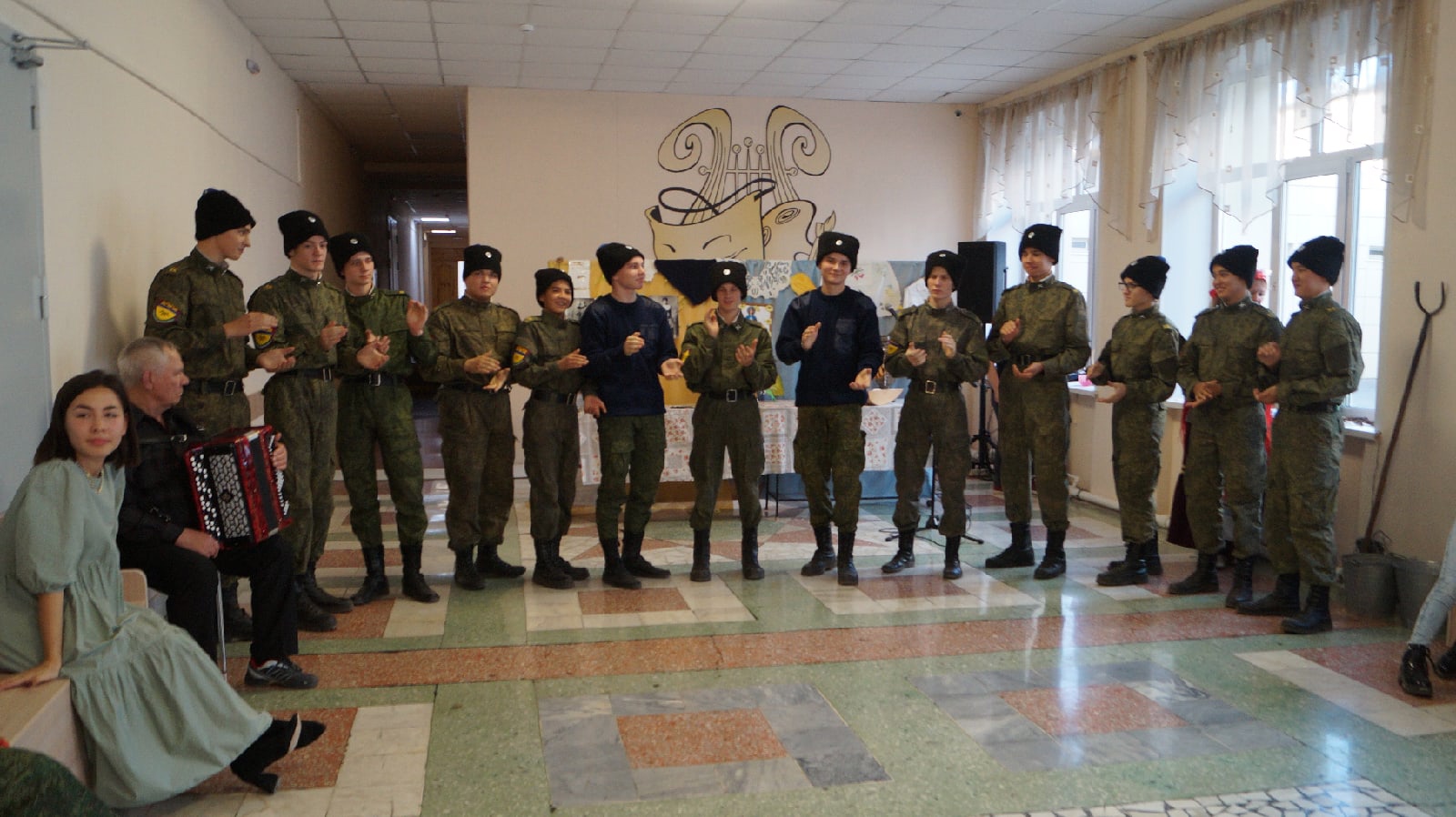 Верхнеуральские кадеты приняли участие в Покровских посиделках  