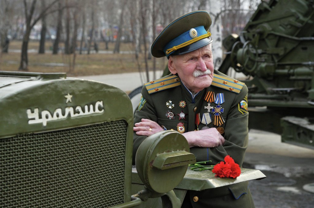 Поздравляем старейшину Оренбургского казачьего войска М.К. Резепина со 105-летием! 