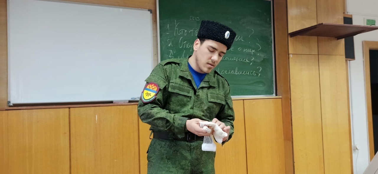 В Башкирии казак провел мастер-класс по действиям в случае условного вооруженного нападения