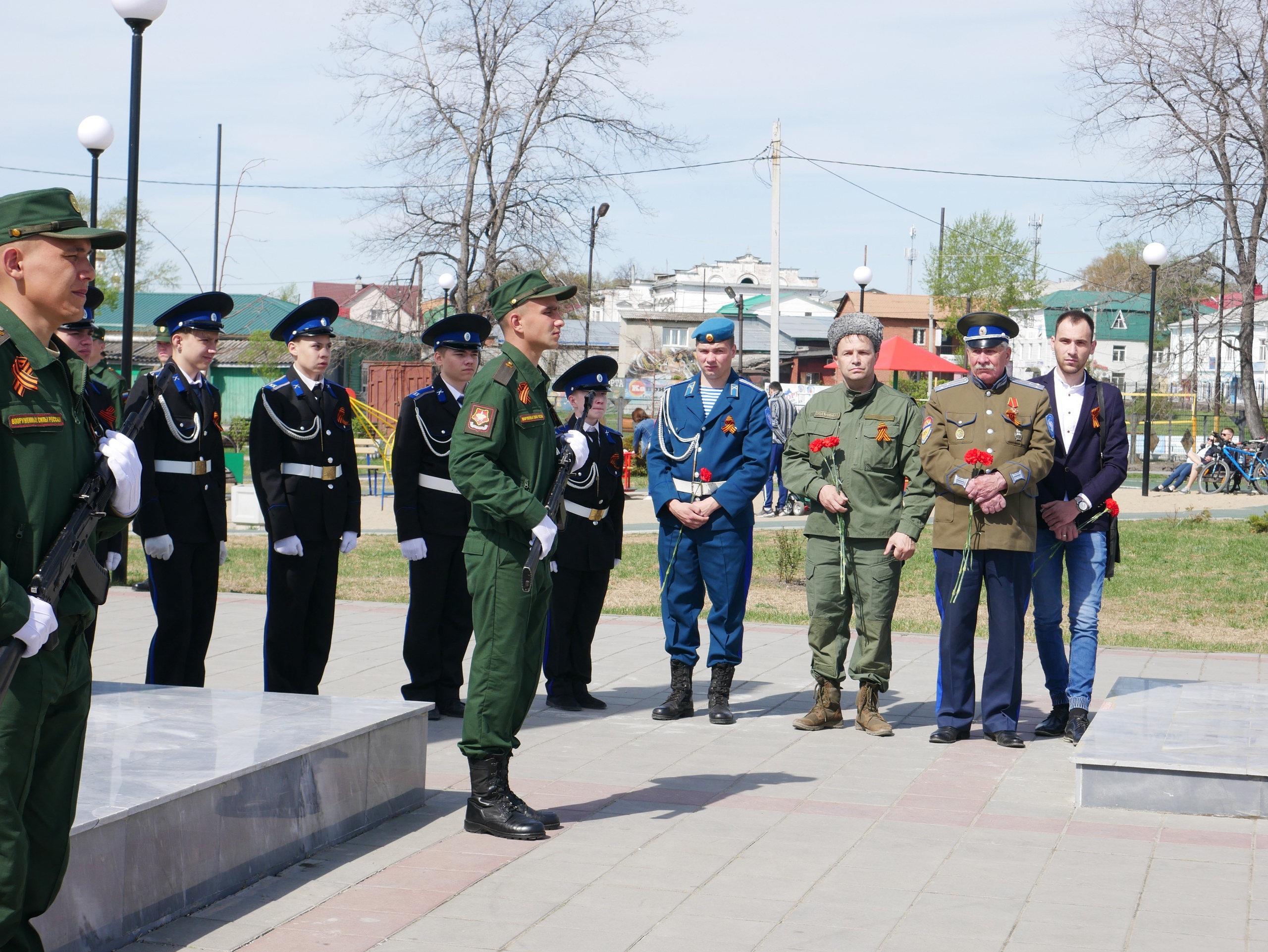 Камышловские казаки и казачата совершили автопробег, посвященный Дню Победы