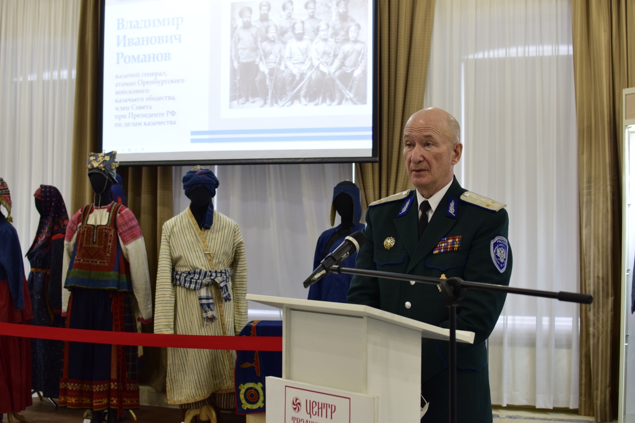 В Екатеринбурге прошел семинар, посвященный воинским традициям оренбургского казачества