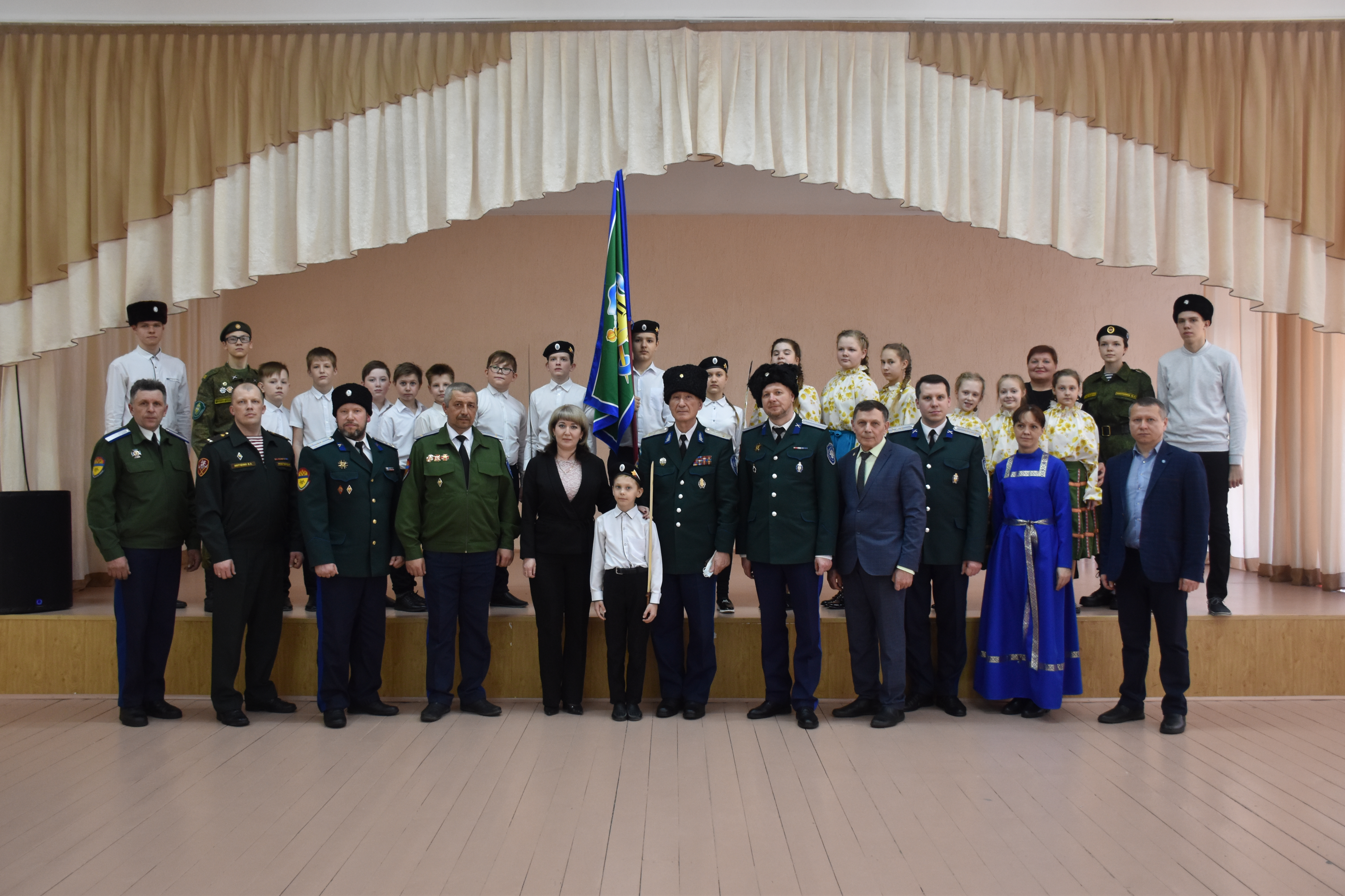 В Каслинской школе с 1 сентября будет открыт казачий кадетский класс