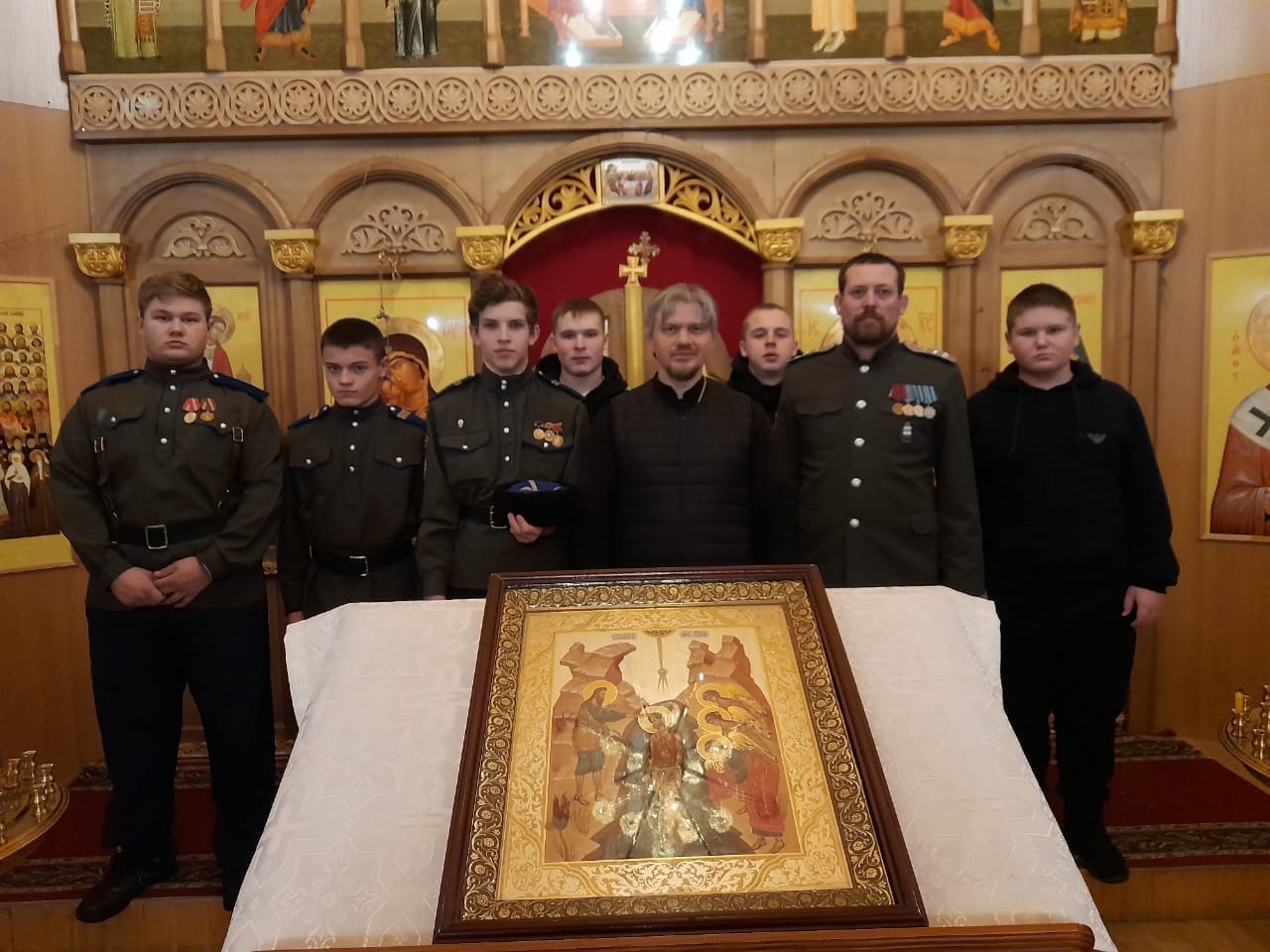 Казаки Оренбургского казачьего войска вышли на службу в праздник Крещения Господня