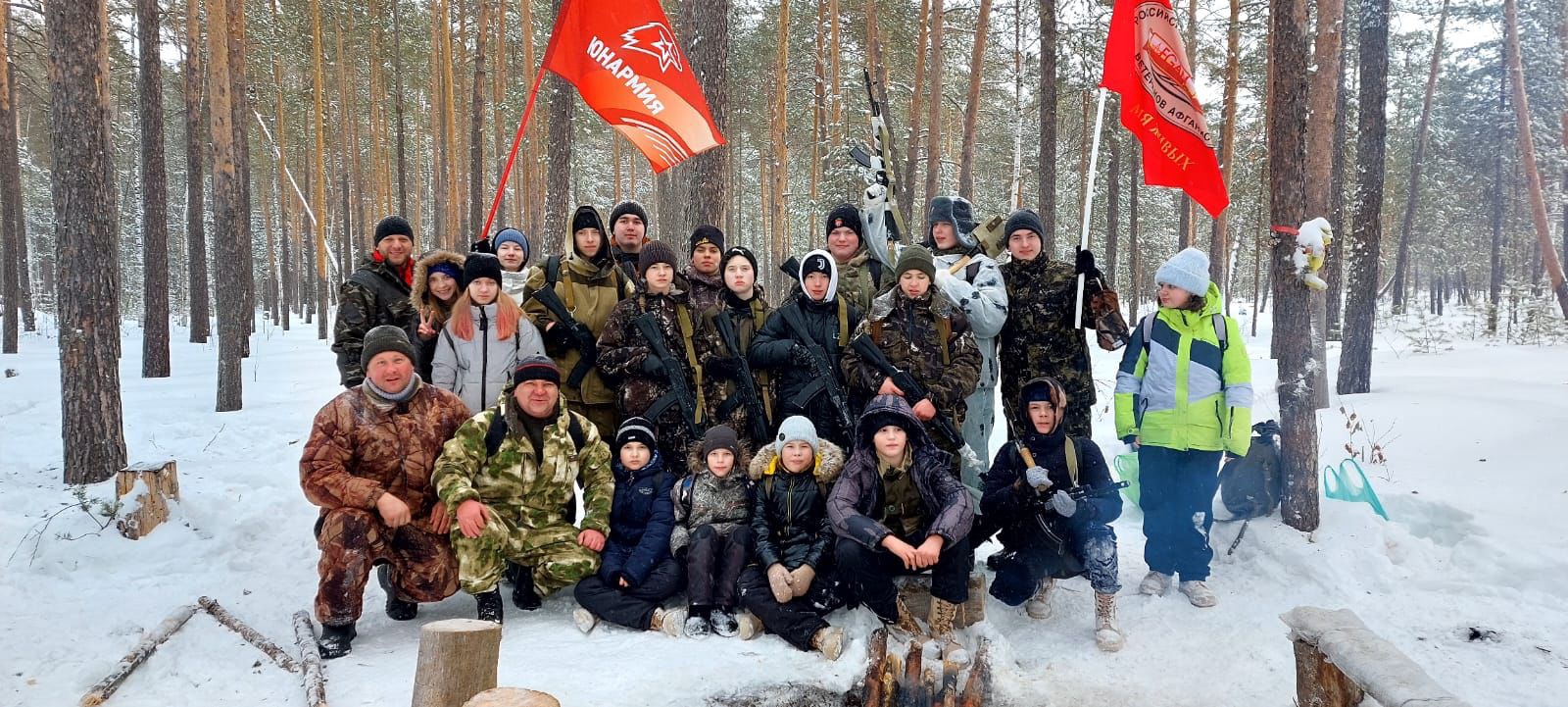 В память о победе в Сталинградской битве казачата совершили полевой выход