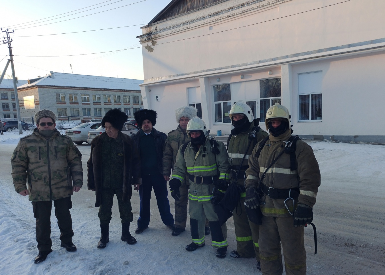 Малышевские казаки отработали навыки пожаротушения
