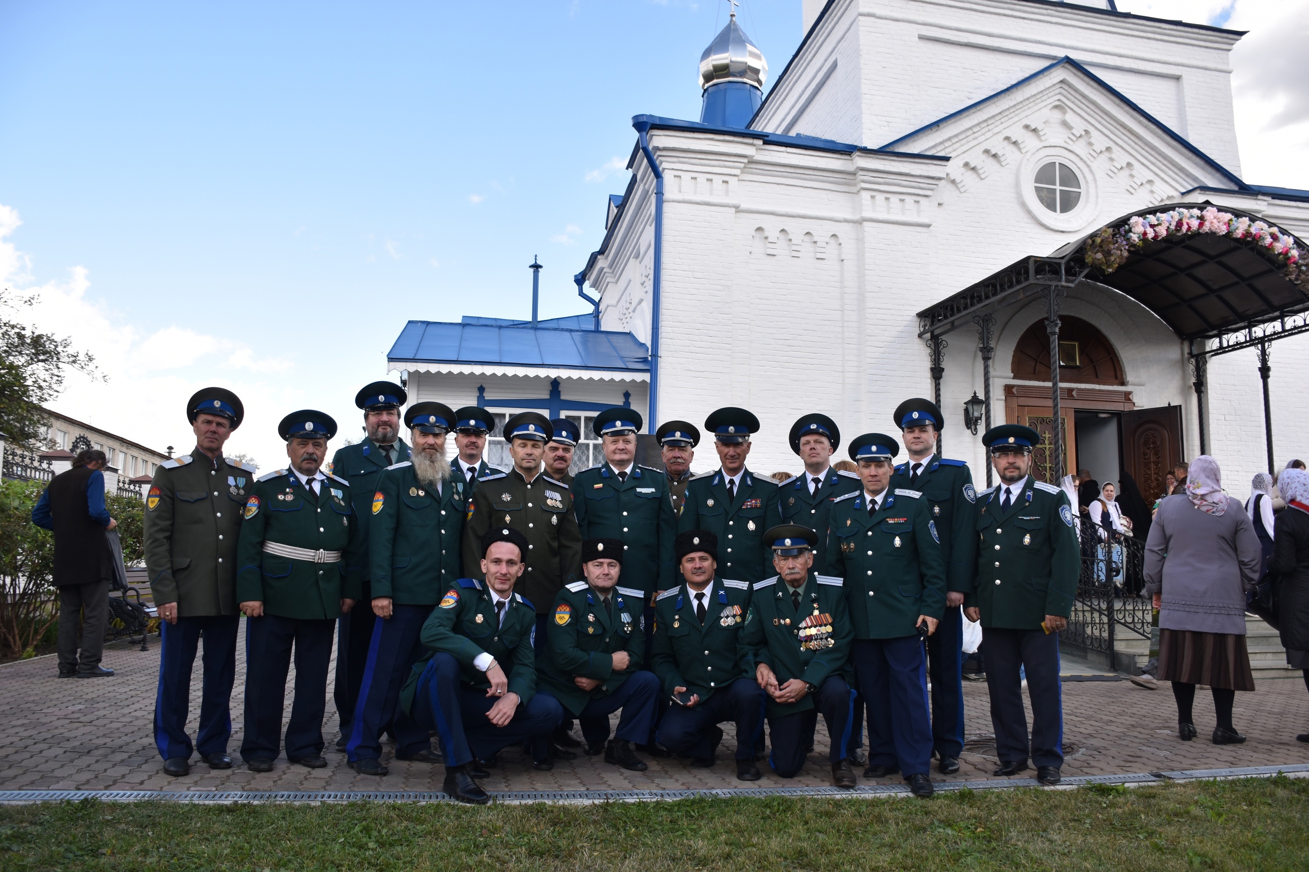 Казаки Оренбургского казачьего войска посетили празднование 400-летия верхотурского Свято-Покровского монастыря