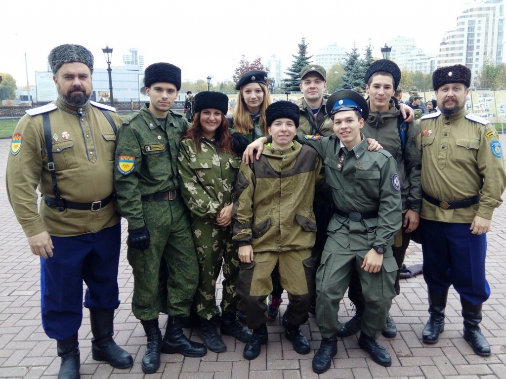 Наши в городе октябрь...1.jpg