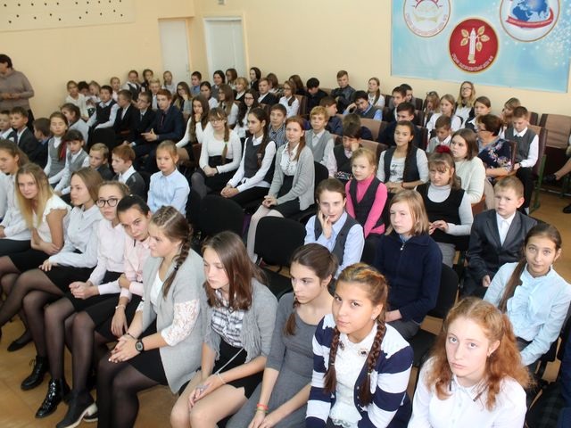 pervye-25-miascev-vstupili-v-rossiyskoe-dvizhenie-shkol02.JPG