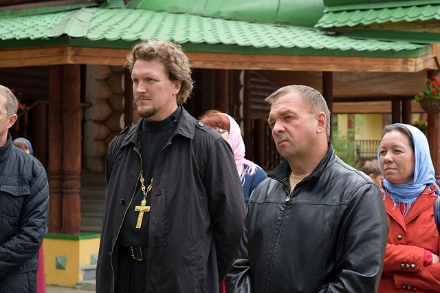31.07 отец Андрей.jpg