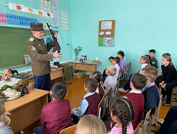 В школе поселка Челябинской области прошел Урок атамана