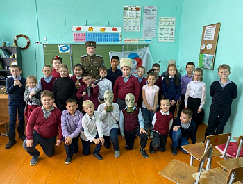 В школе поселка Челябинской области прошел Урок атамана